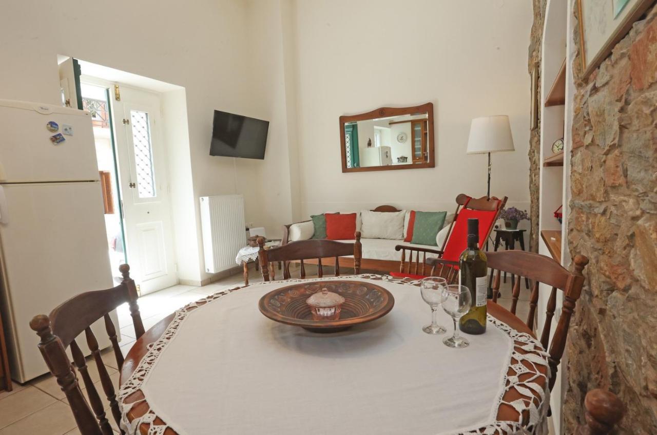 Babina'S Place-Traditional House In Ermoupoli Luaran gambar