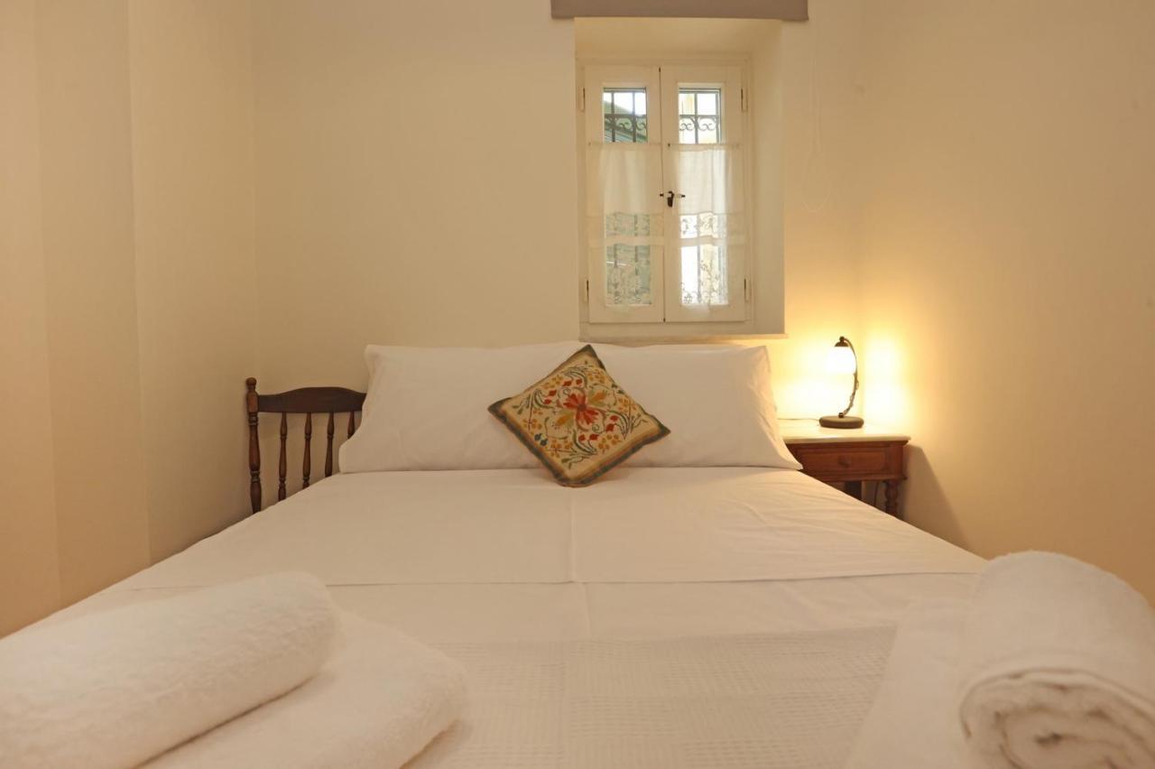 Babina'S Place-Traditional House In Ermoupoli Luaran gambar