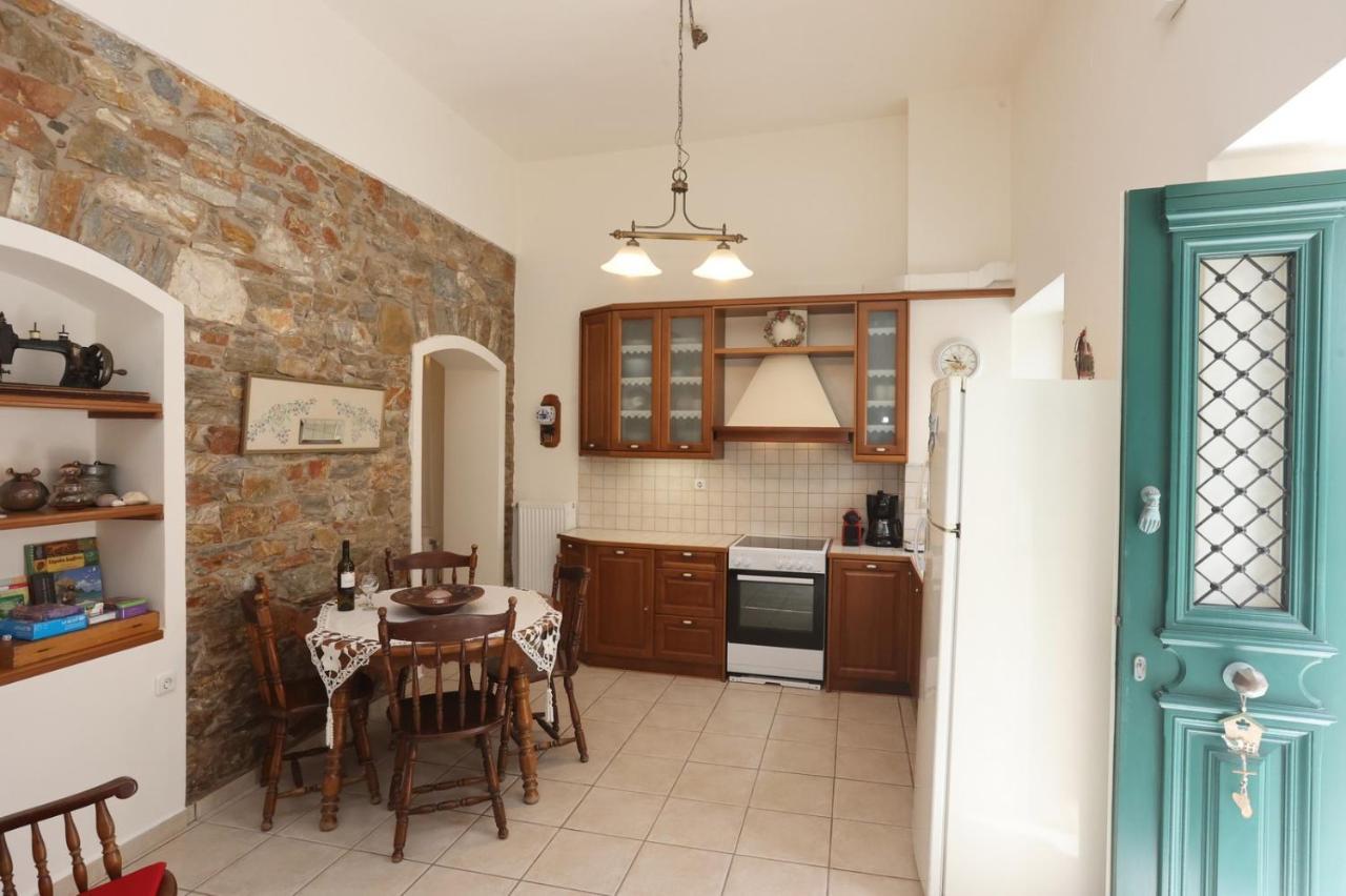Babina'S Place-Traditional House In Ermoupoli Luaran gambar